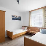 Haus Gletscherblick 3* Flattach