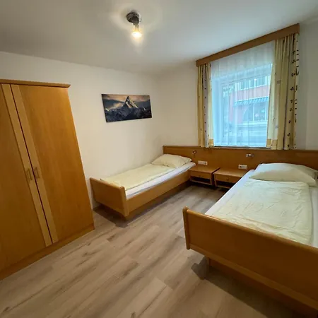 Haus Gletscherblick *