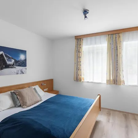 Haus Gletscherblick * Flattach