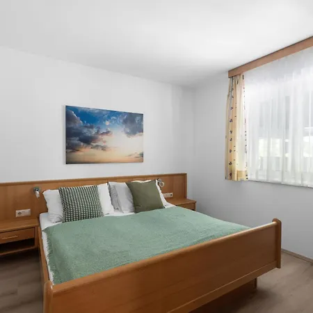 Haus Gletscherblick Апарт-отель 3*